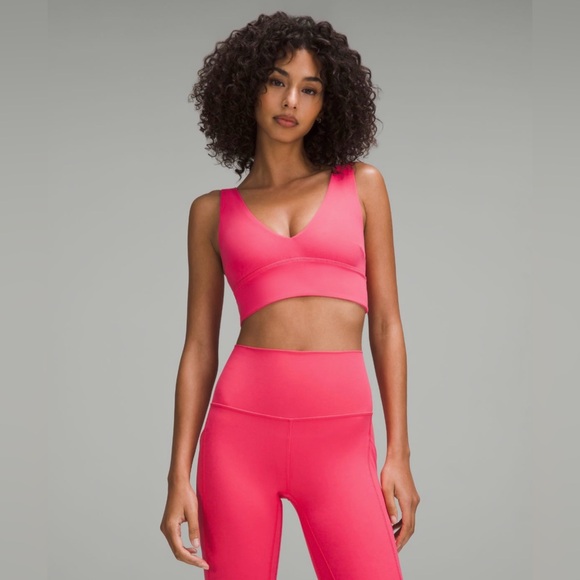 NWT Lululemon Align V-Neck Bra - Picture 1 of 3